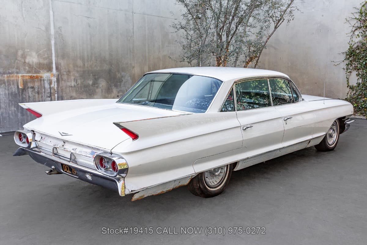 1961 Cadillac DeVille Sedan thumbnail 4
