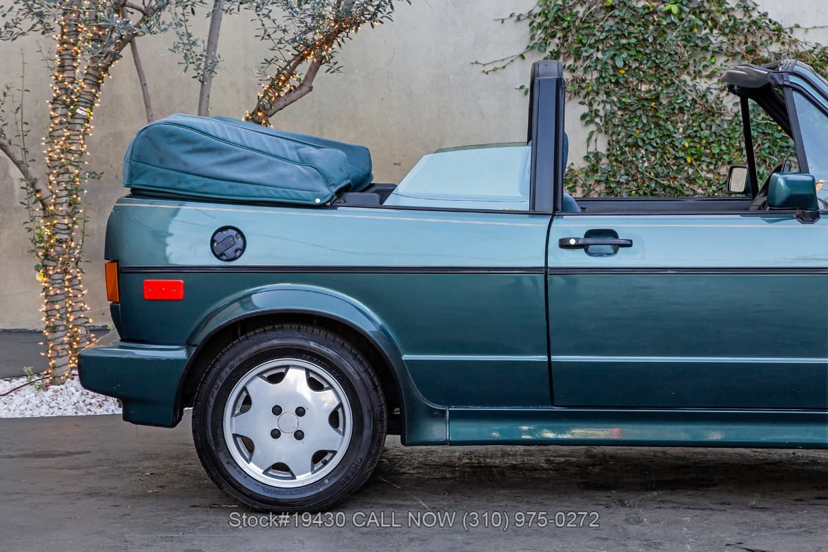1991 Volkswagen Cabriolet Etienne Aigner Edition thumbnail 11