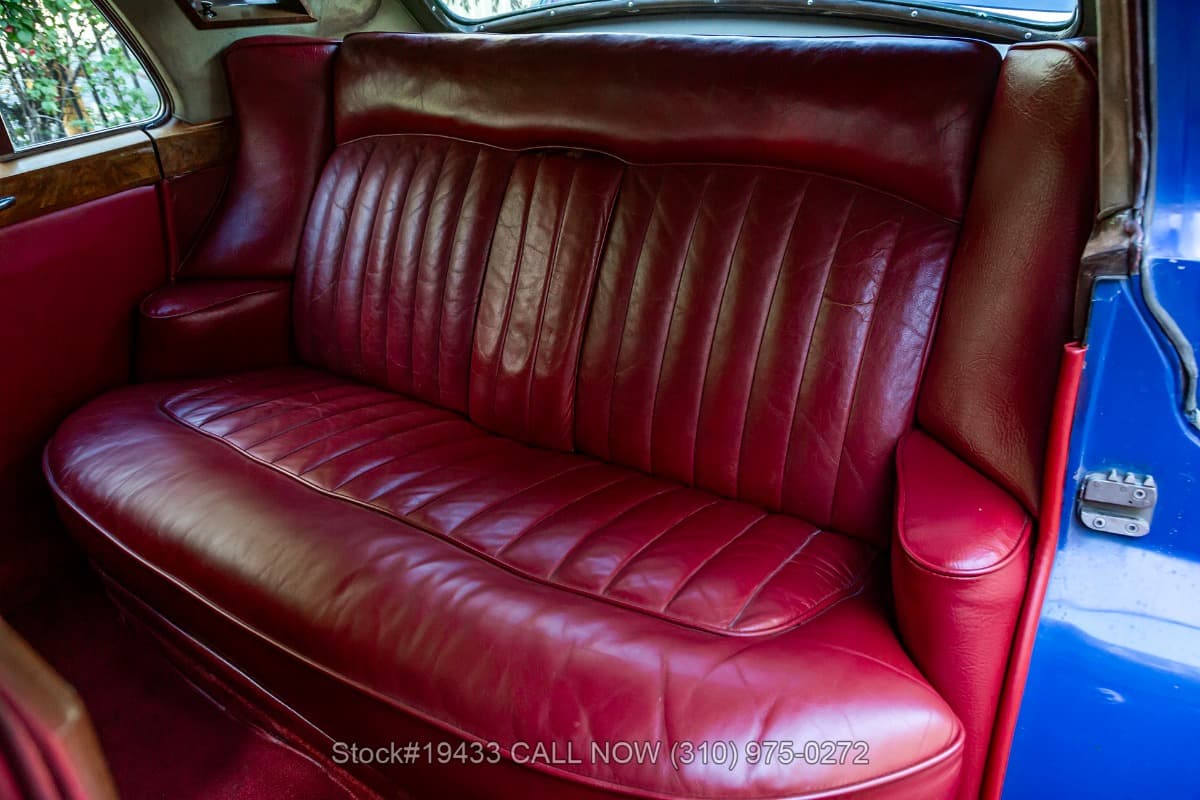1963 Bentley S3 Saloon Left-Hand-Drive thumbnail 12