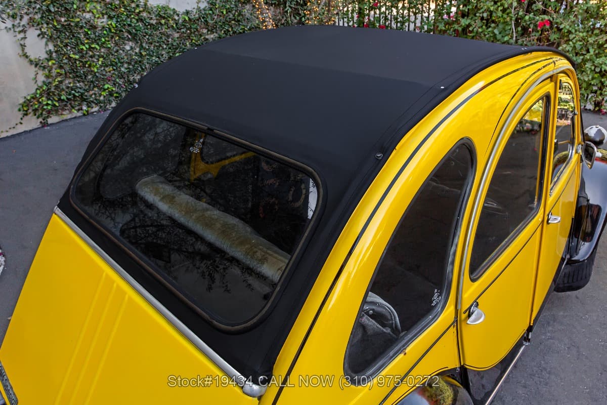1974 Citroen 2CV4 thumbnail 8