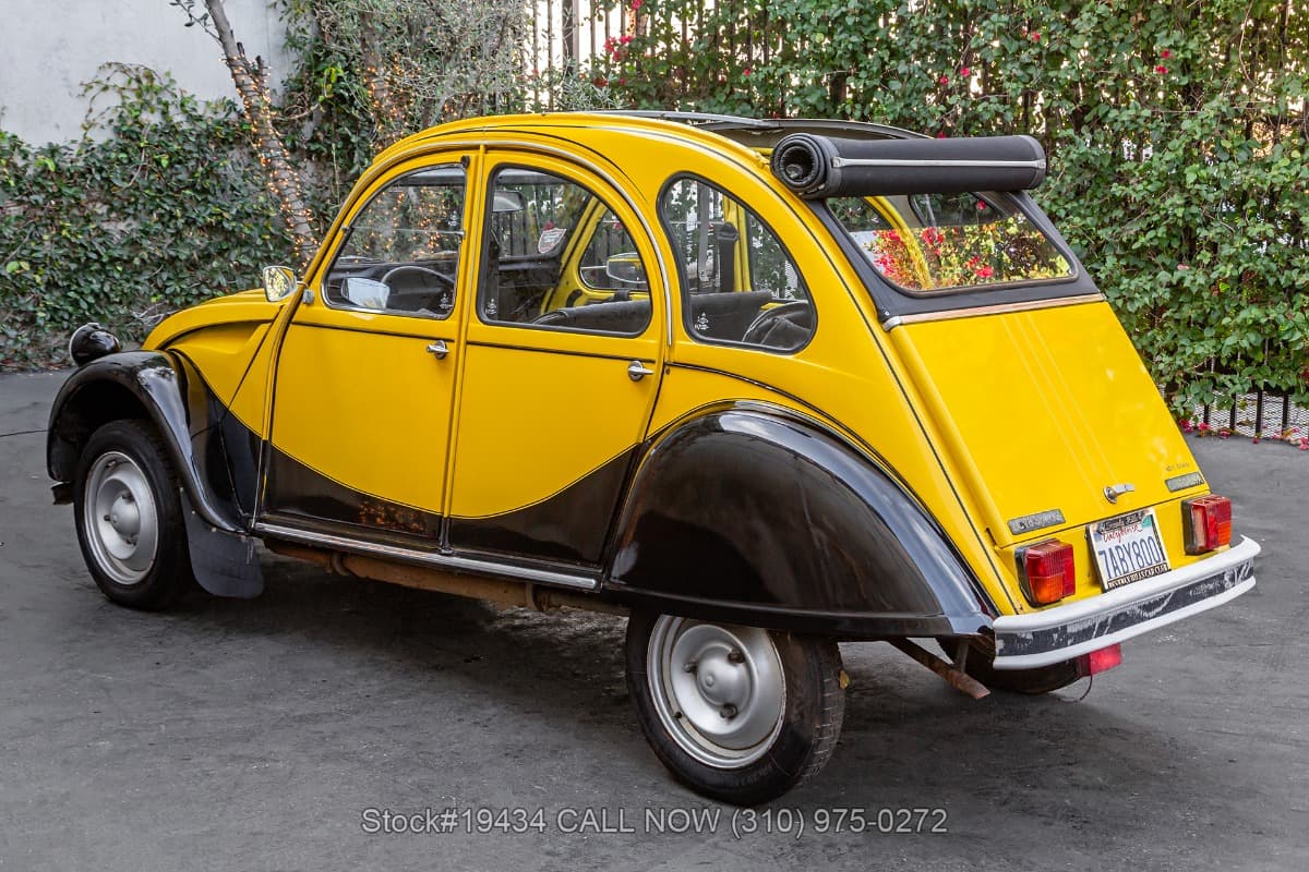 1974 Citroen 2CV4 thumbnail 5