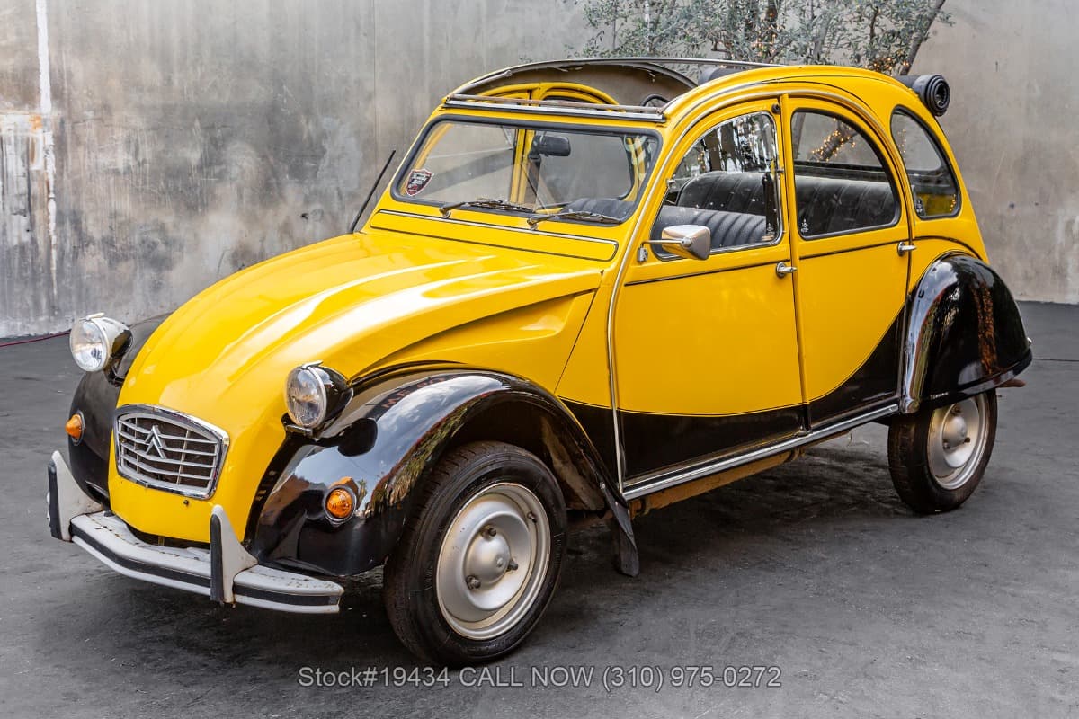 1974 Citroen 2CV4 thumbnail 6