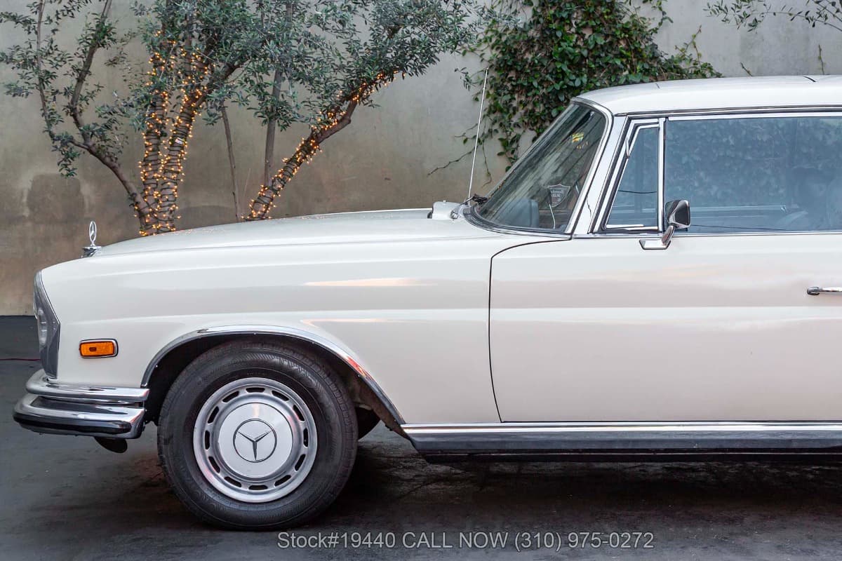 1970 Mercedes 280SE Sunroof Low Grille Coupe thumbnail 10