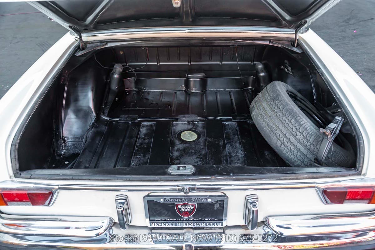 1970 Mercedes 280SE Sunroof Low Grille Coupe thumbnail 18