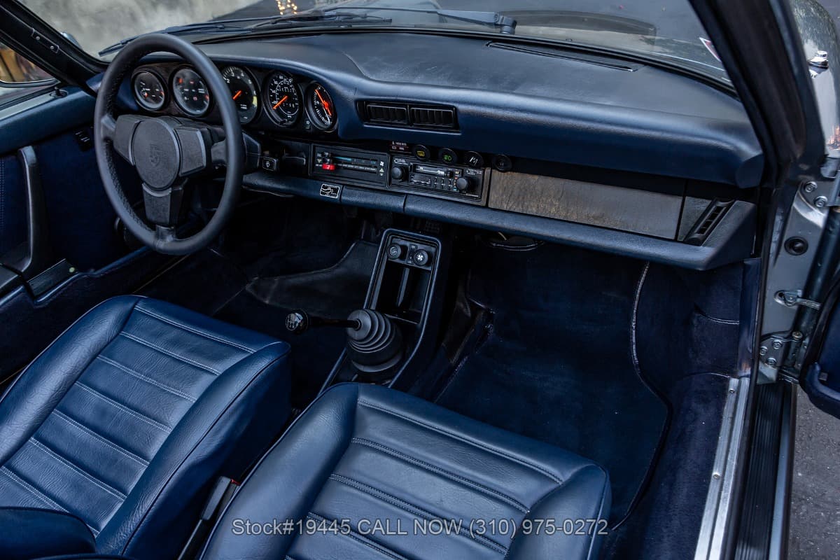 1983 Porsche 911SC Targa thumbnail 15