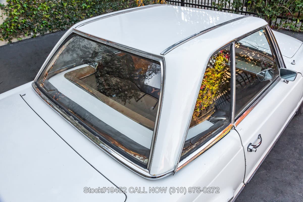 1965 Mercedes 230SL with 2 tops thumbnail 11