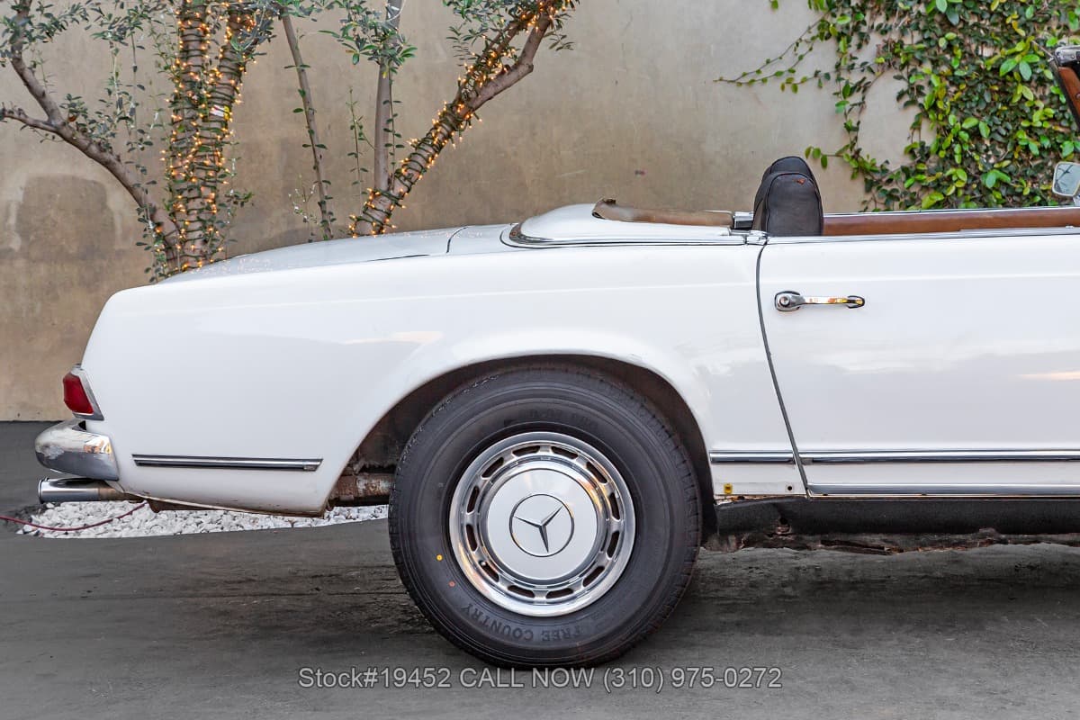 1965 Mercedes 230SL with 2 tops thumbnail 14