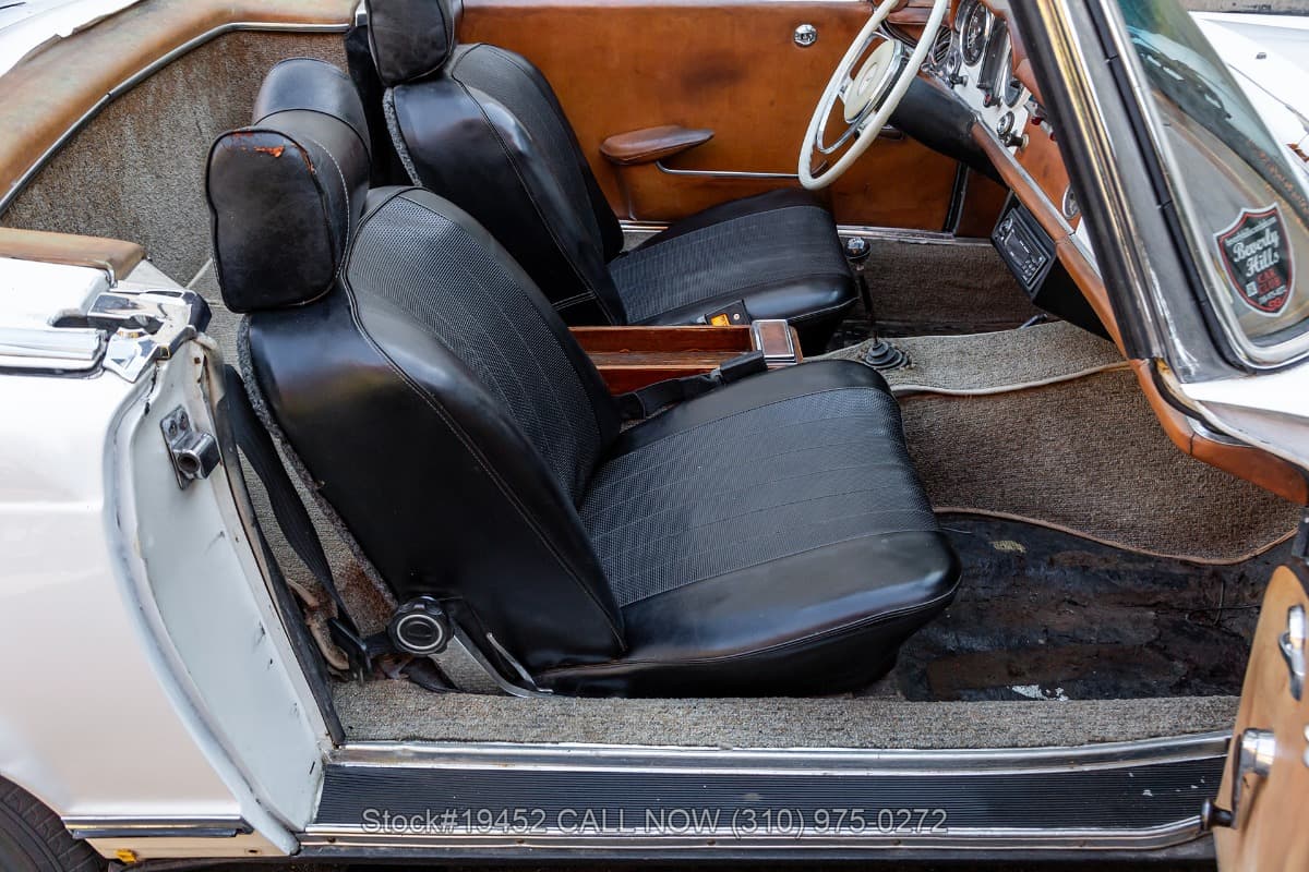 1965 Mercedes 230SL with 2 tops thumbnail 19