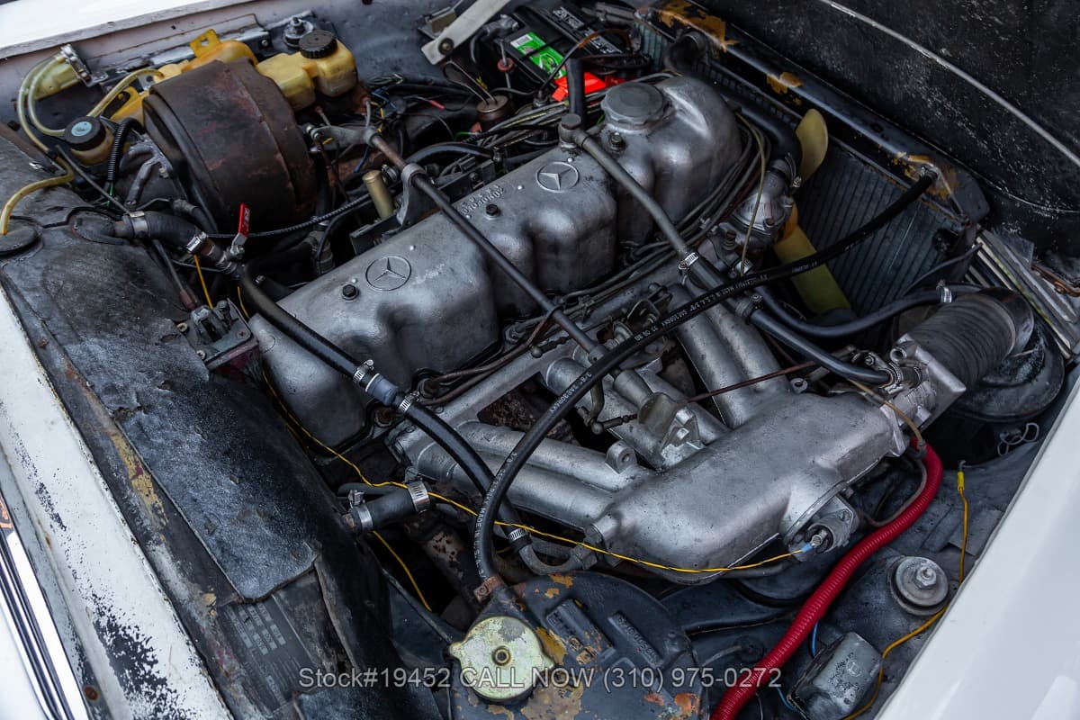 1965 Mercedes 230SL with 2 tops thumbnail 26