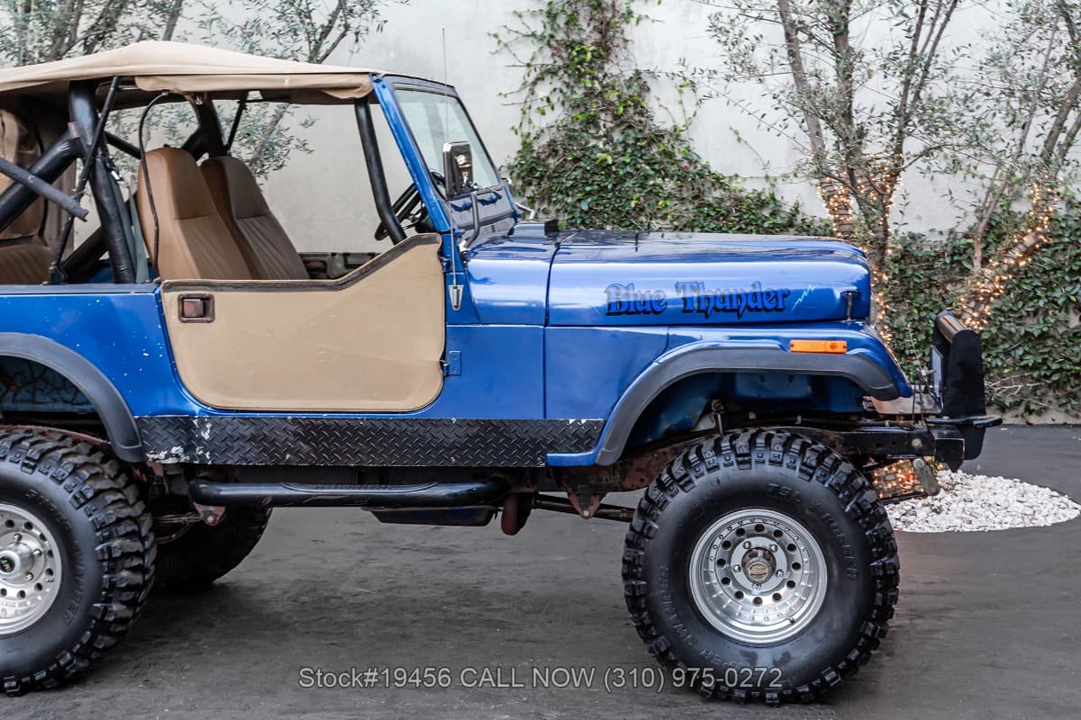 1977 Jeep CJ-7 thumbnail 9