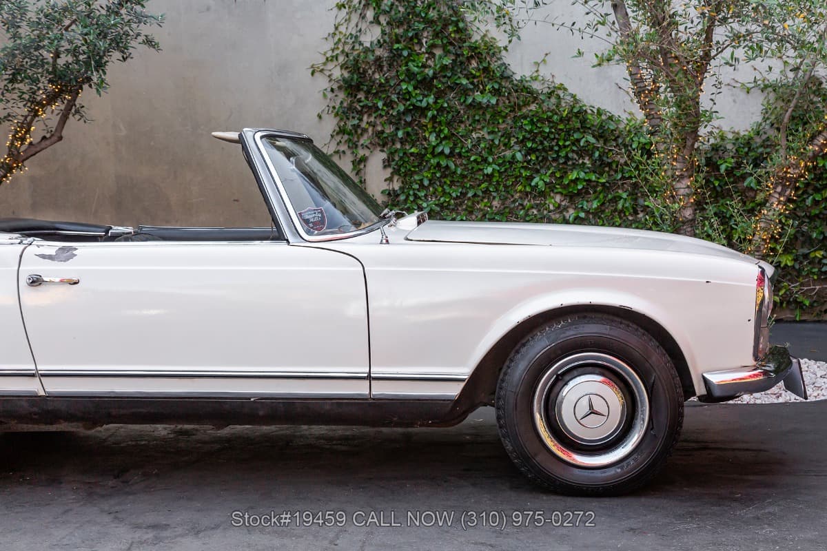 1964 Mercedes 230SL Pagoda With 2 Tops thumbnail 13