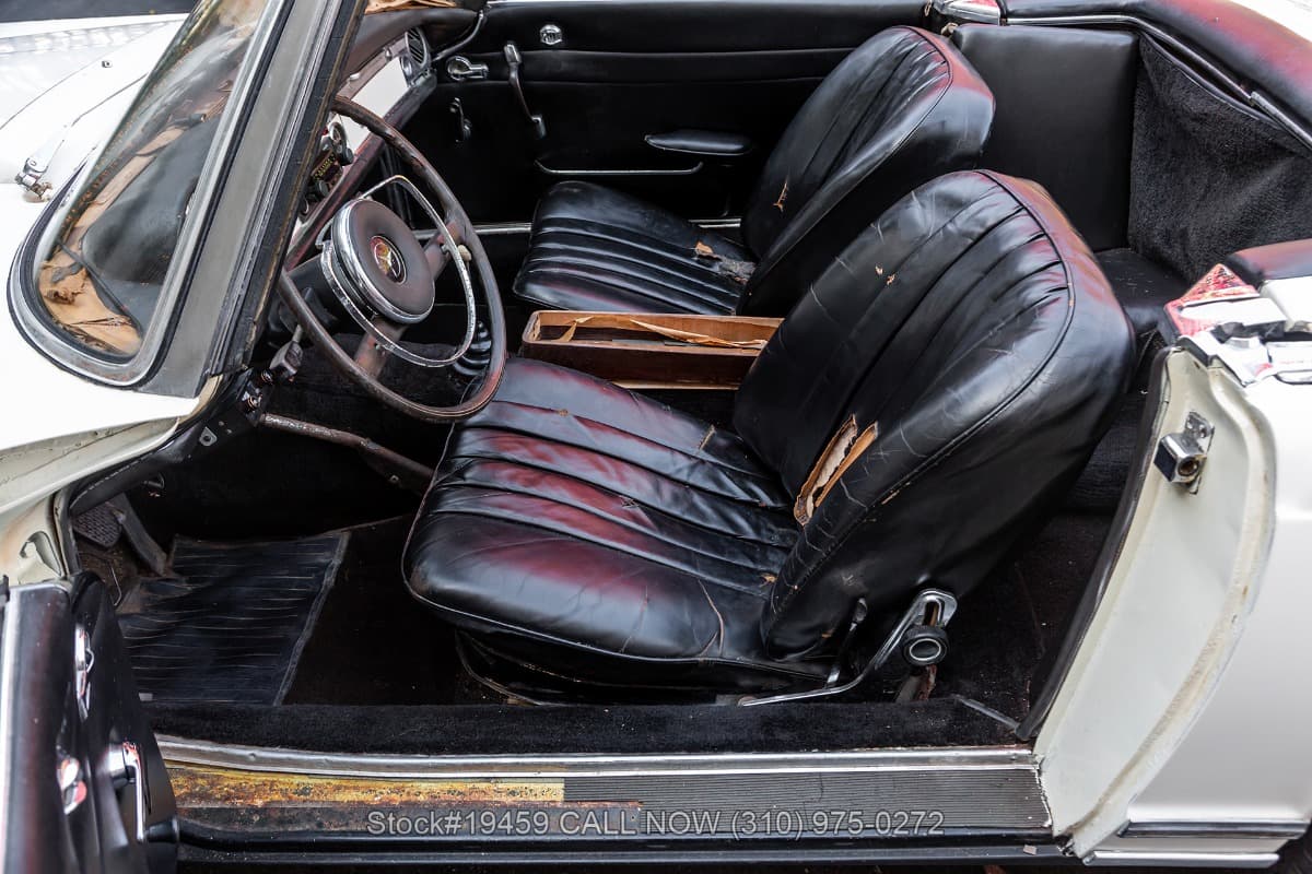 1964 Mercedes 230SL Pagoda With 2 Tops thumbnail 16