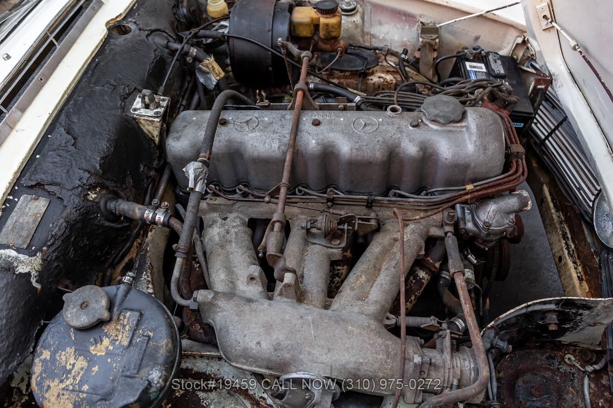 1964 Mercedes 230SL Pagoda With 2 Tops thumbnail 25