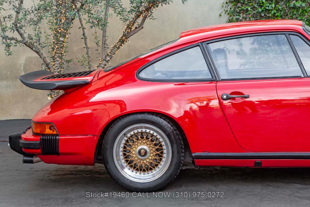 1982 Porsche 911SC Sunroof Delete Coupe Euro-Spec thumbnail 9