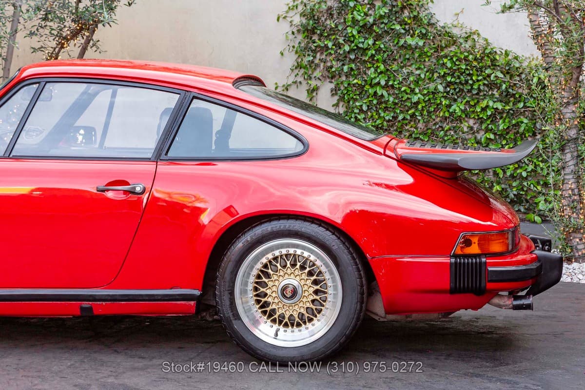 1982 Porsche 911SC Sunroof Delete Coupe Euro-Spec thumbnail 10