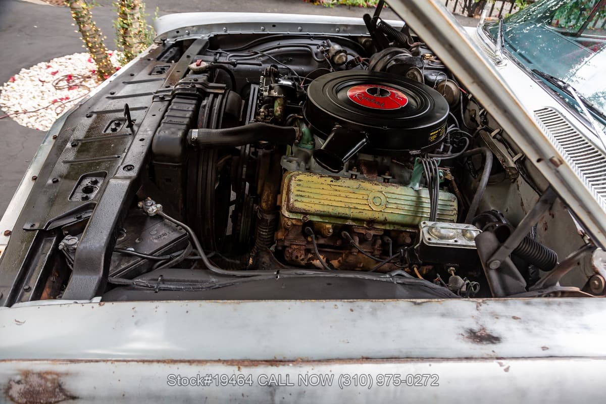 1961 Oldsmobile Dynamic 88 Celebrity Sedan thumbnail 22