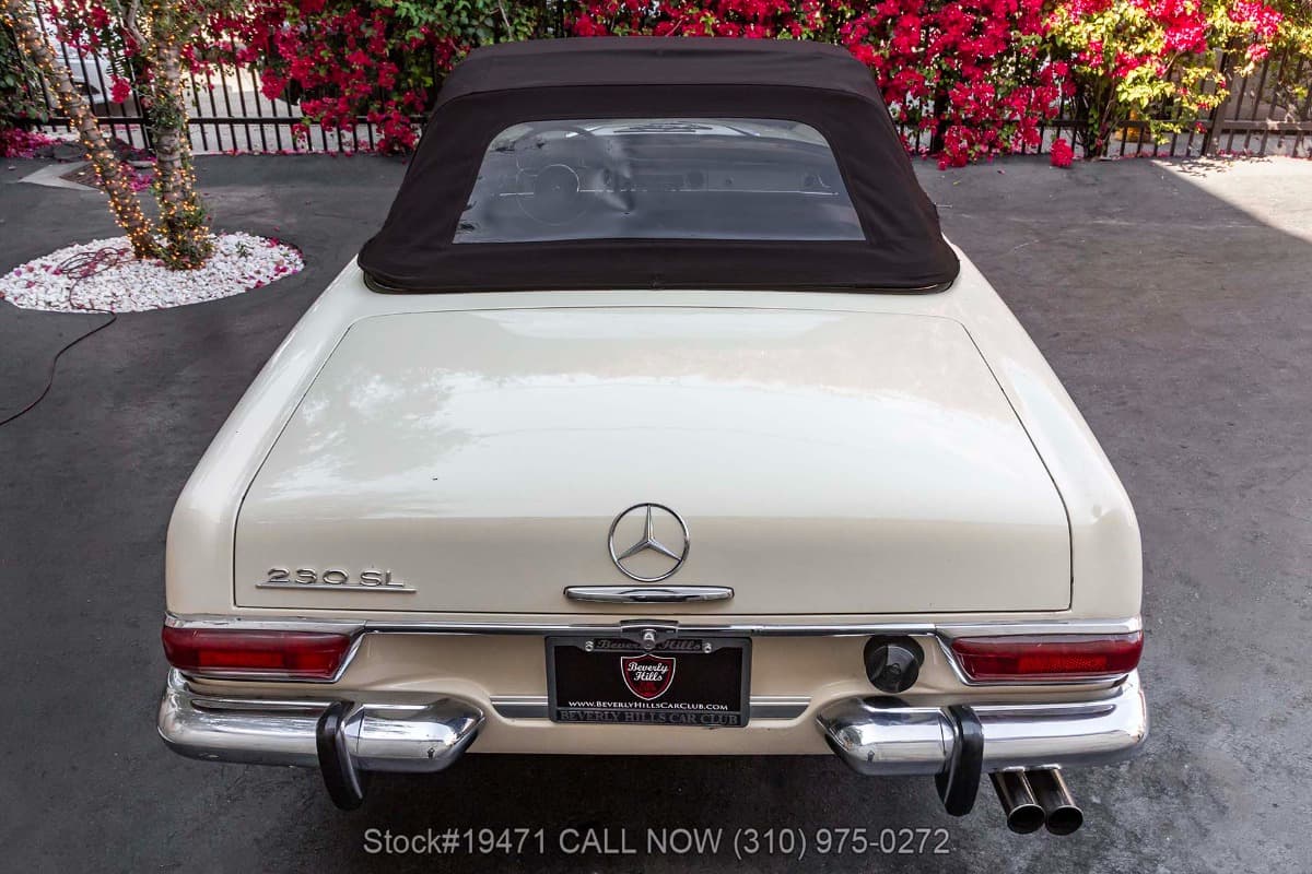 1966 Mercedes 230SL thumbnail 6