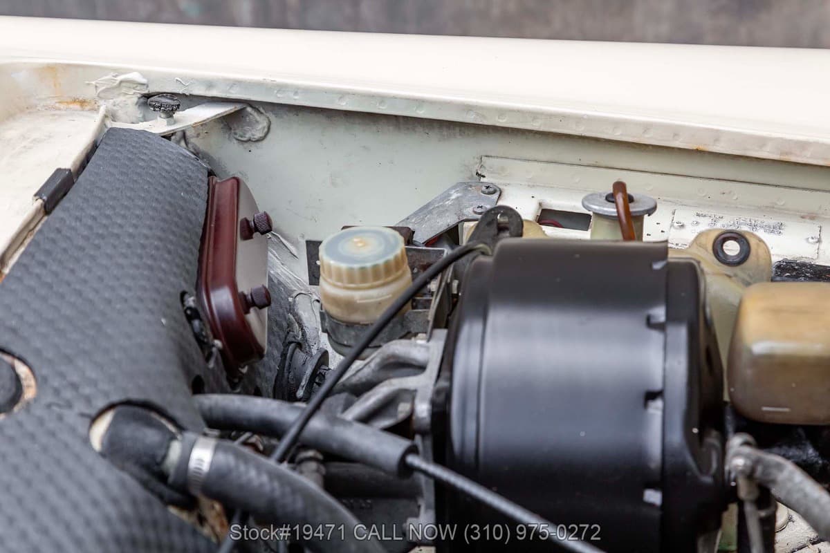 1966 Mercedes 230SL thumbnail 25