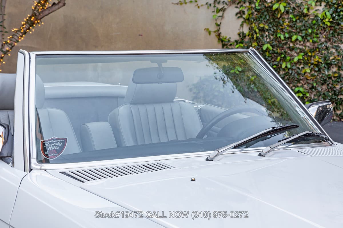 1986 Mercedes 560SL with 2 tops thumbnail 12