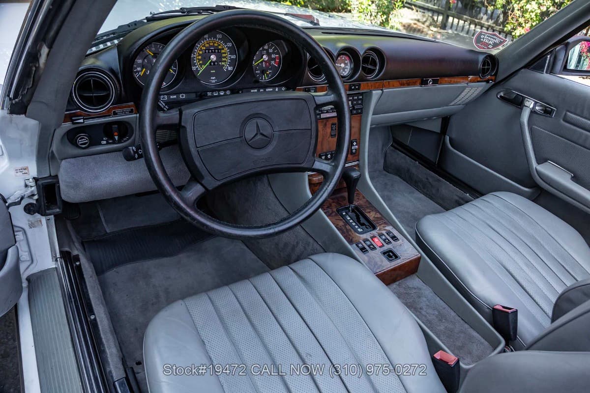 1986 Mercedes 560SL with 2 tops thumbnail 16