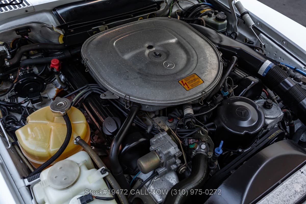 1986 Mercedes 560SL with 2 tops thumbnail 25