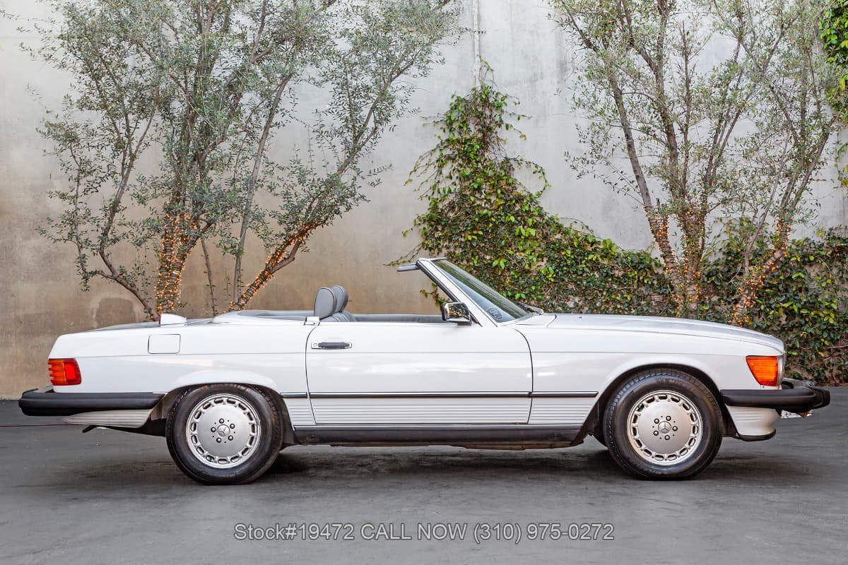 1986 Mercedes 560SL with 2 tops thumbnail 3