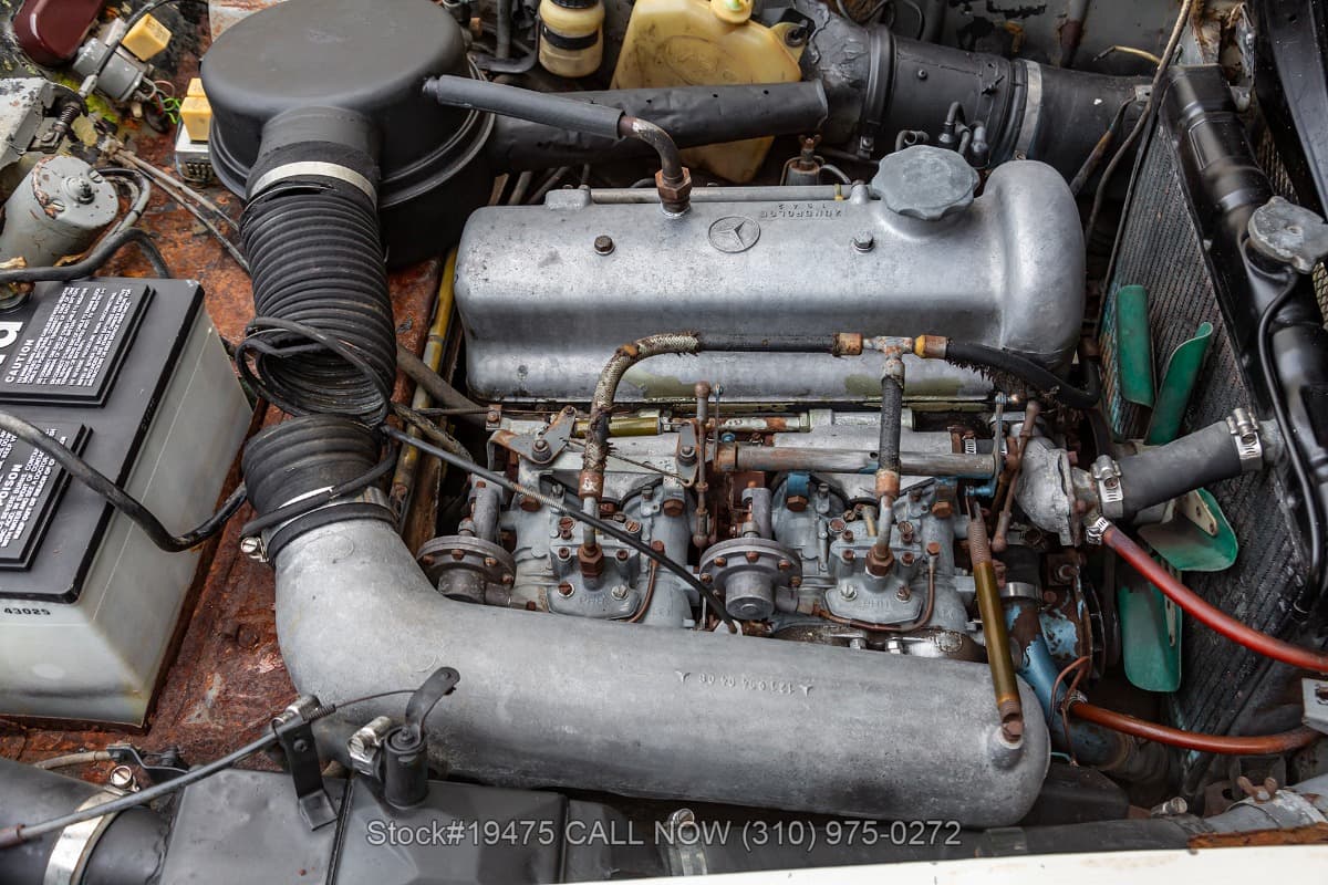 1959 Mercedes 190SL with 2 tops thumbnail 25