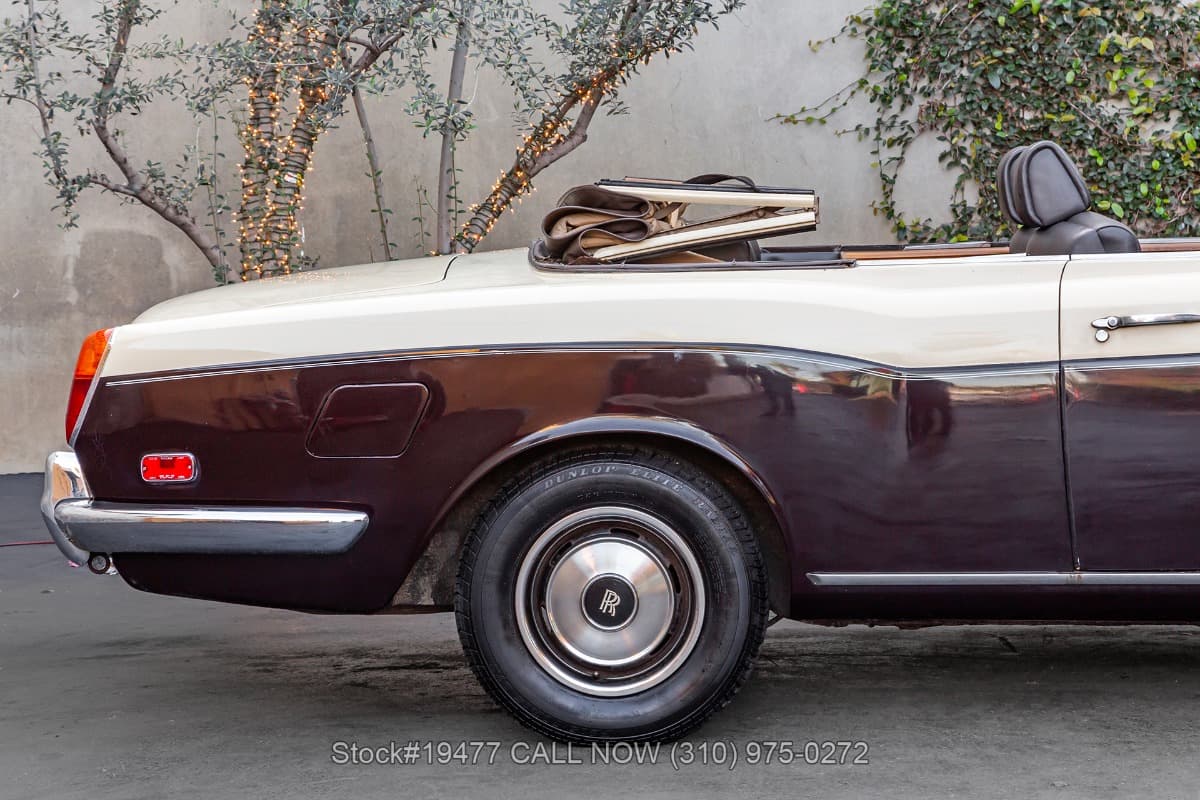 1972 Rolls-Royce Corniche Convertible thumbnail 11