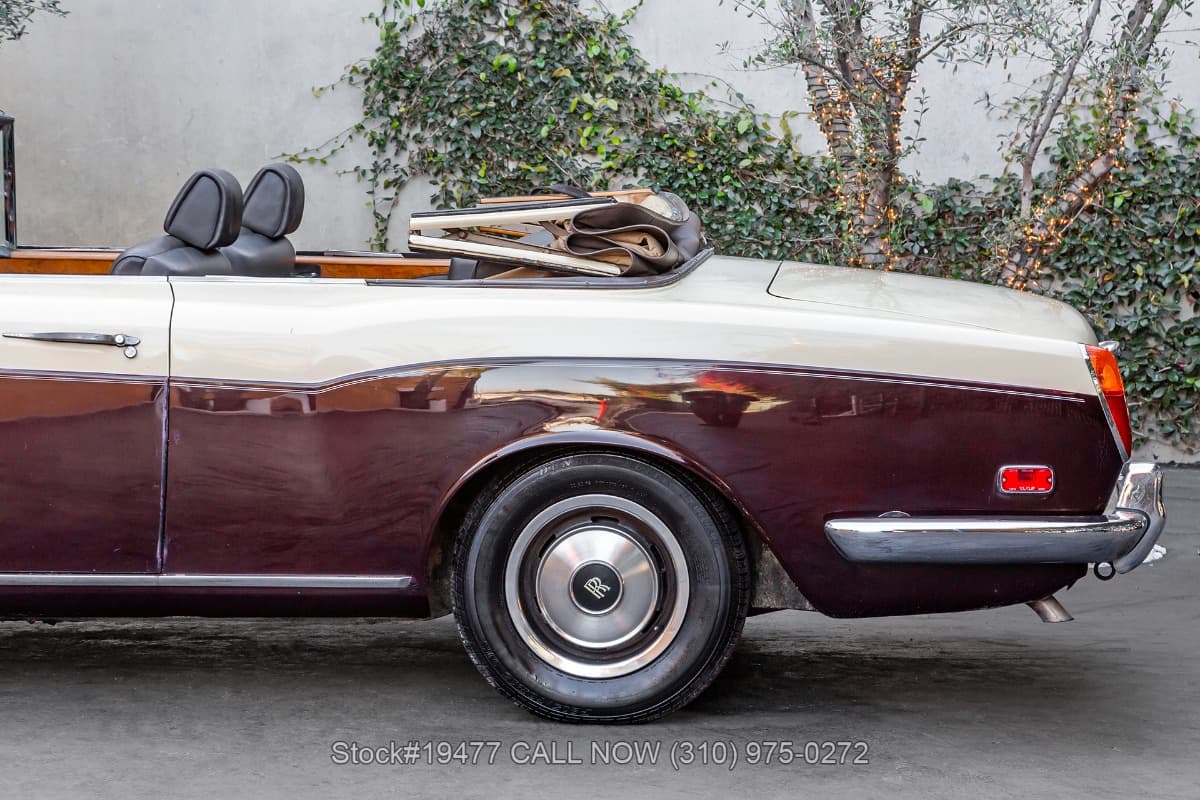 1972 Rolls-Royce Corniche Convertible thumbnail 12