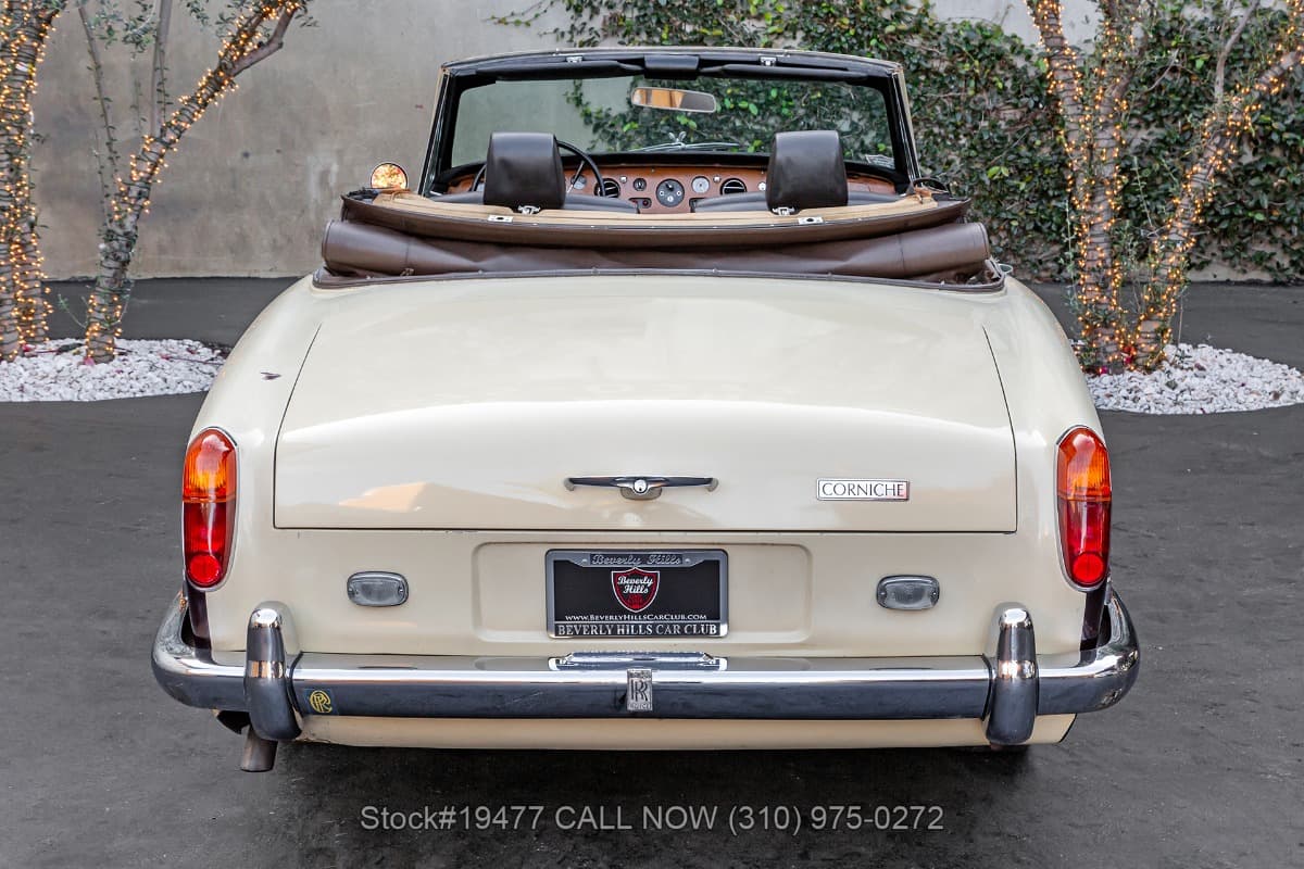 1972 Rolls-Royce Corniche Convertible thumbnail 4