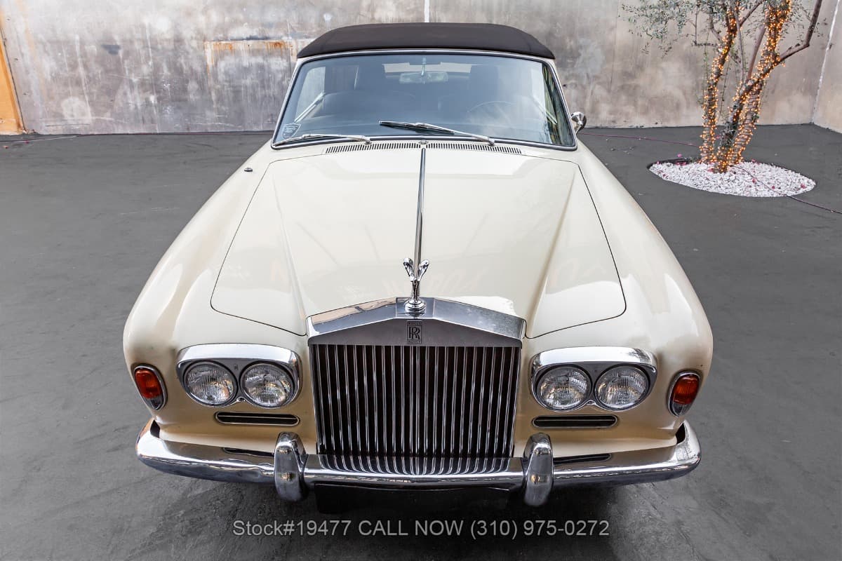 1972 Rolls-Royce Corniche Convertible thumbnail 6
