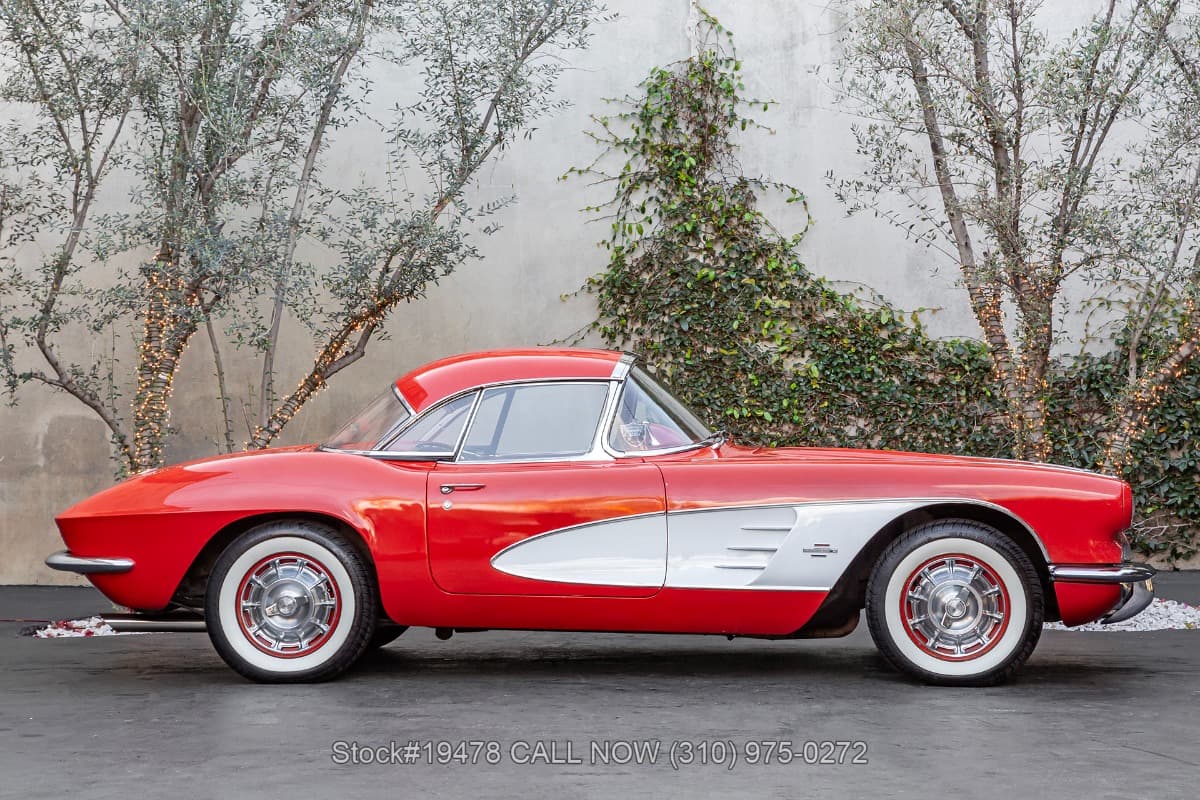 1961 Chevrolet Corvette thumbnail 7