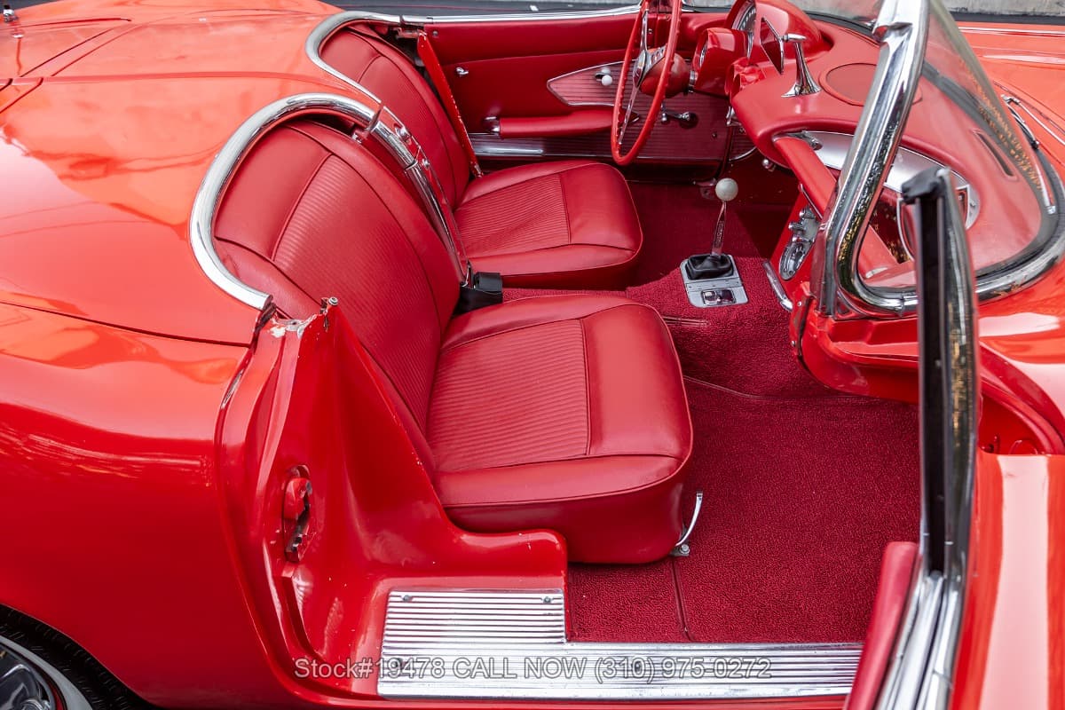 1961 Chevrolet Corvette thumbnail 17