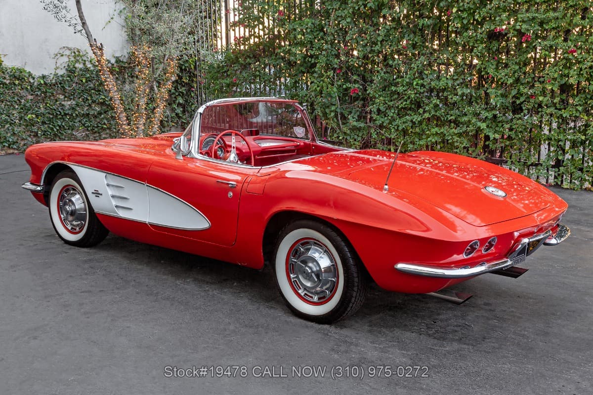 1961 Chevrolet Corvette thumbnail 5