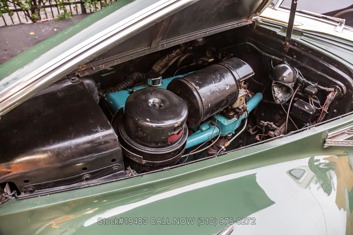 1940 Buick Roadmaster 70 Series thumbnail 23