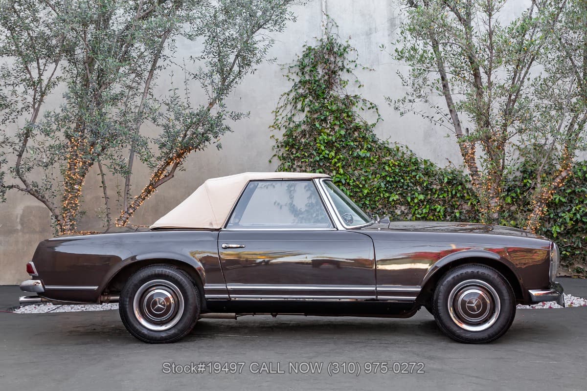 1966 Mercedes 230SL Pagoda with 2 Tops thumbnail 6