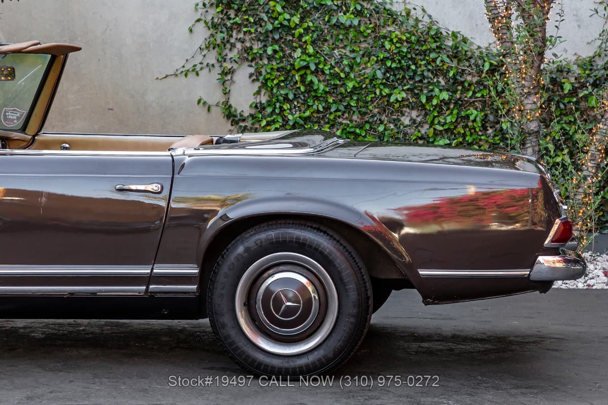 1966 Mercedes 230SL Pagoda with 2 Tops thumbnail 14