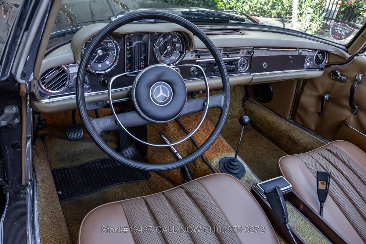 1966 Mercedes 230SL Pagoda with 2 Tops thumbnail 16