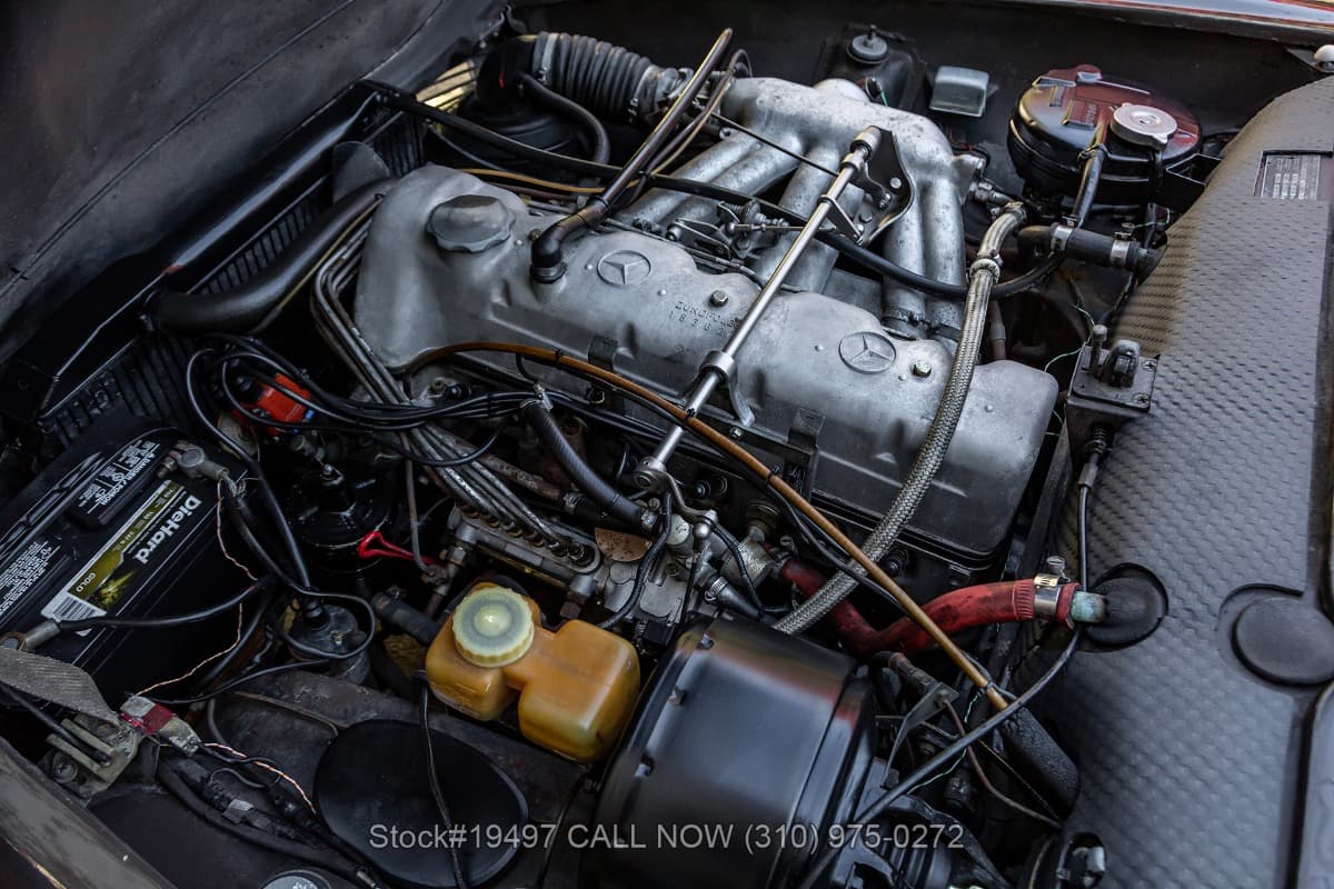 1966 Mercedes 230SL Pagoda with 2 Tops thumbnail 22
