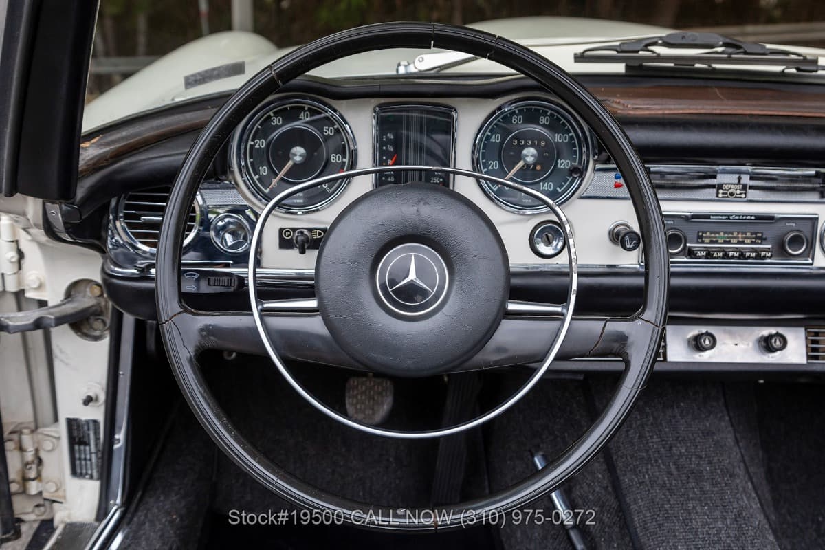 1968 Mercedes 250SL with 2 Tops thumbnail 16