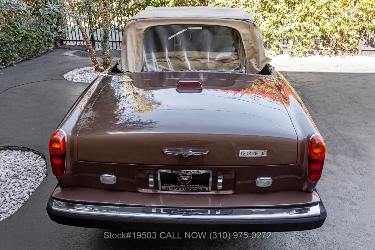 1976 Rolls-Royce Corniche thumbnail 8