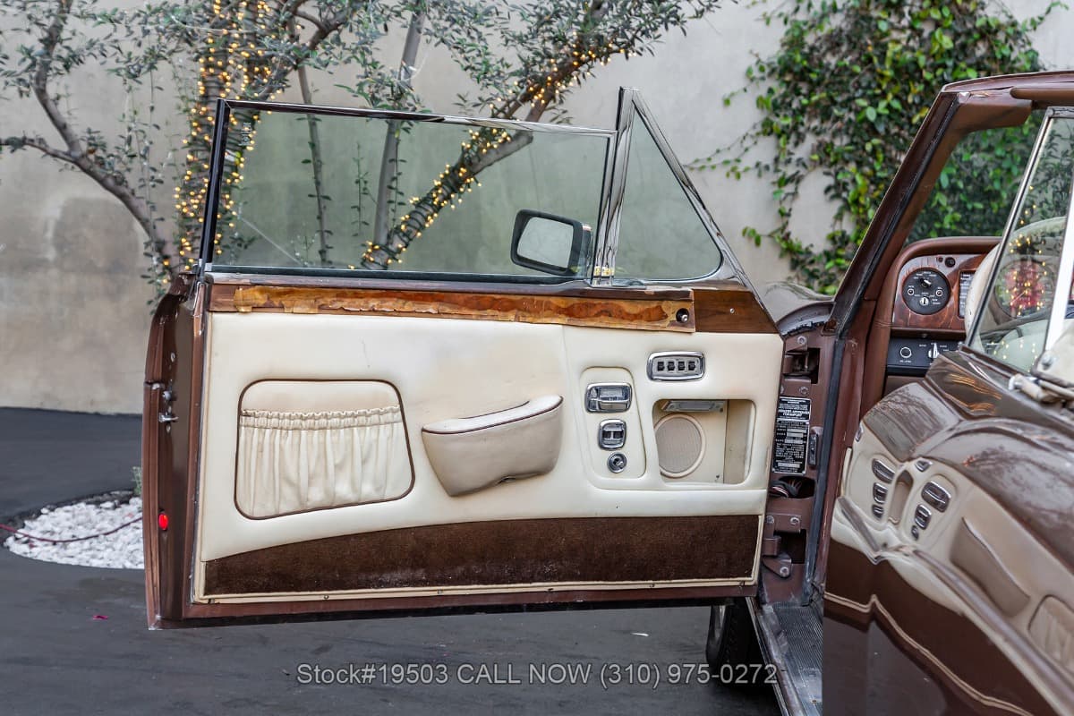 1976 Rolls-Royce Corniche thumbnail 14
