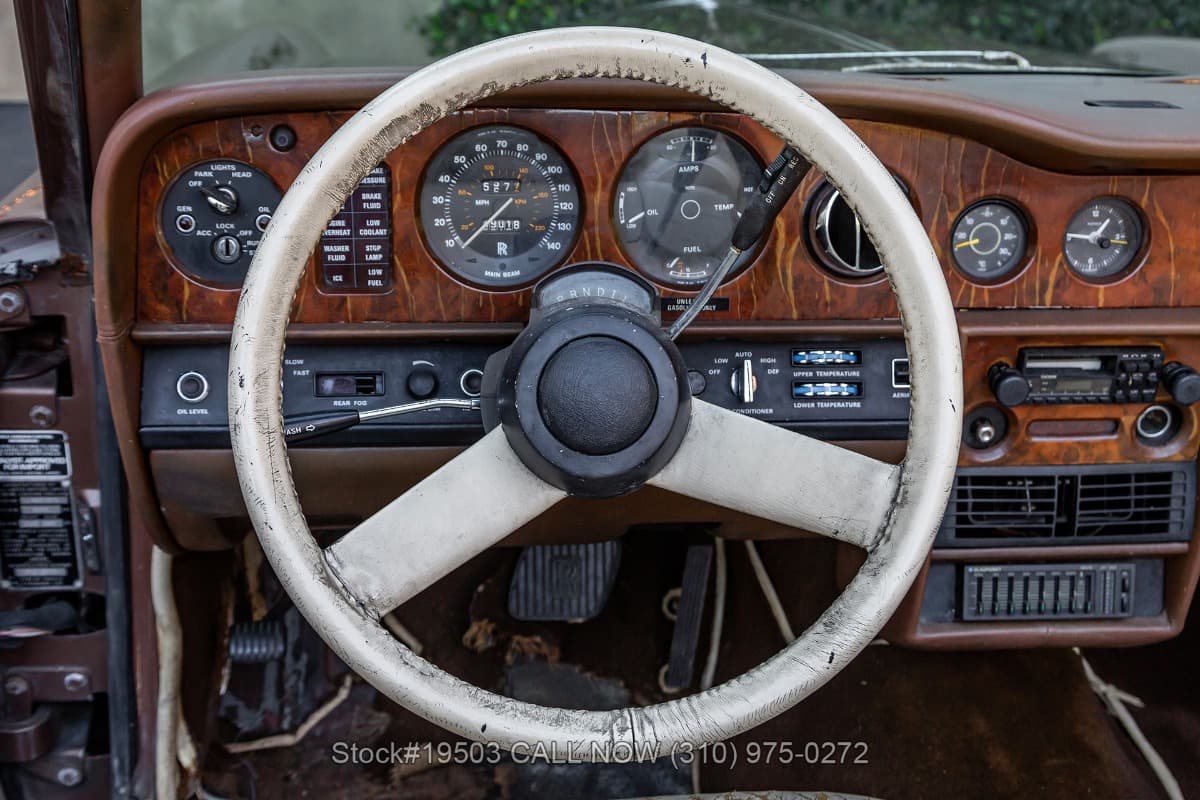 1976 Rolls-Royce Corniche thumbnail 17