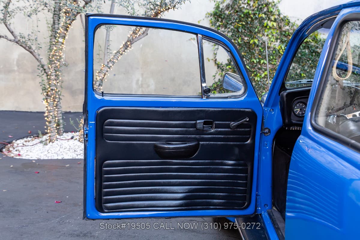 1972 Volkswagen Super Beetle thumbnail 11