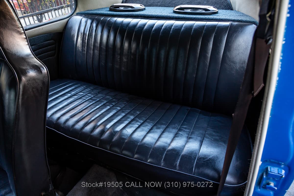 1972 Volkswagen Super Beetle thumbnail 13