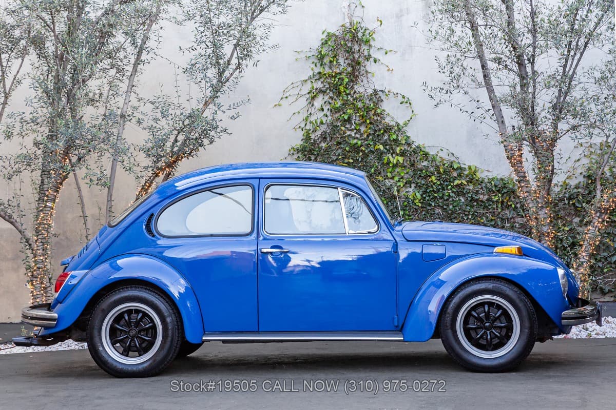 1972 Volkswagen Super Beetle thumbnail 4