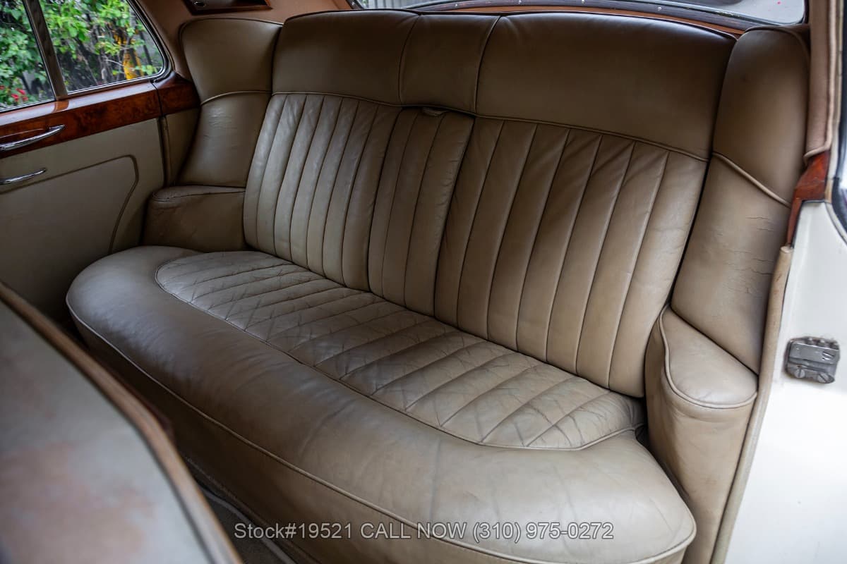 1958 Rolls-Royce Silver Cloud I Right-Hand-Drive thumbnail 11