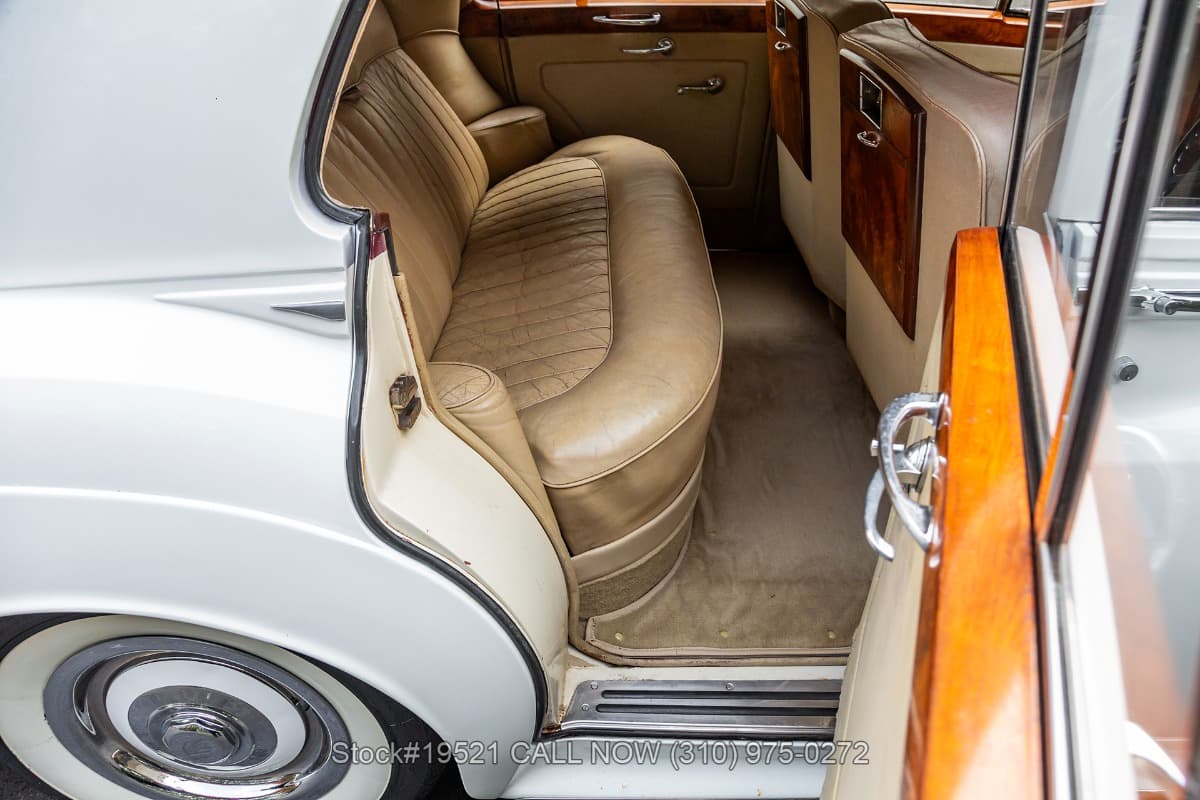 1958 Rolls-Royce Silver Cloud I Right-Hand-Drive thumbnail 14