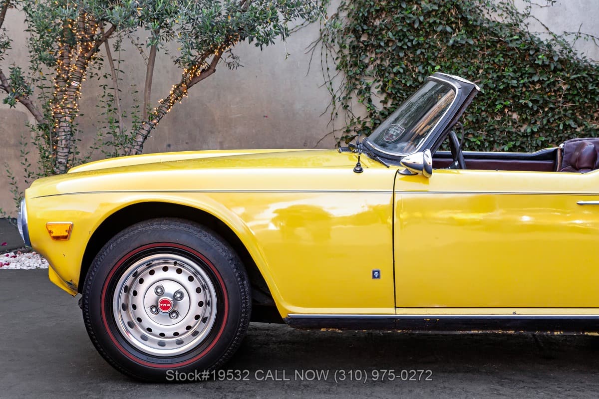 1975 Triumph TR6 thumbnail 13
