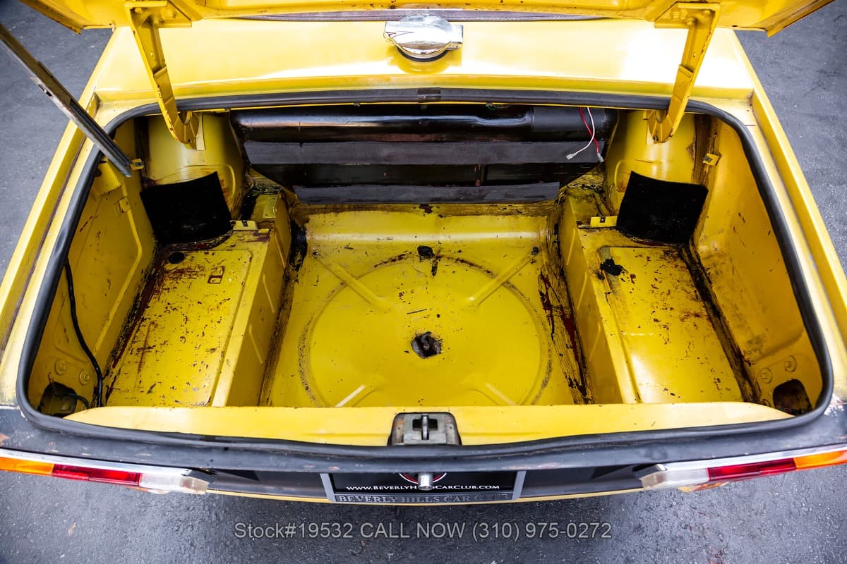 1975 Triumph TR6 thumbnail 23
